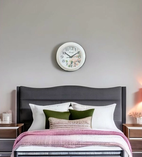 Настенные часы Алмаз С41