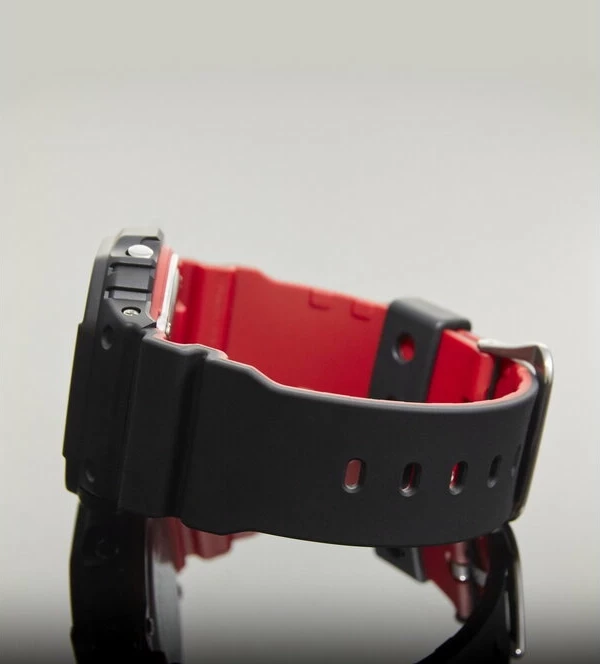 Наручные часы dw-5600uhr-1