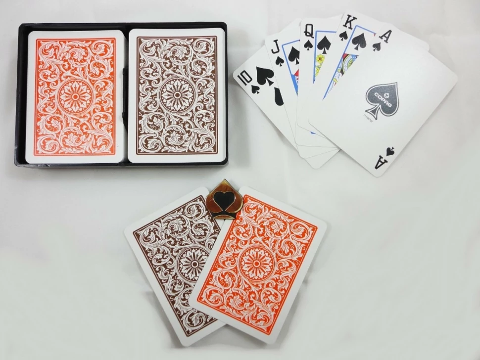 Карты "1546 Plastic Poker Size Jumbo Index orange/brown Double-Deck Set"