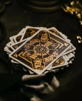 Карты &quot;Theory11 Piracy&quot;