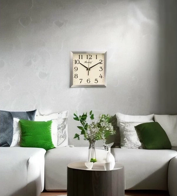 Настенные часы Алмаз М29