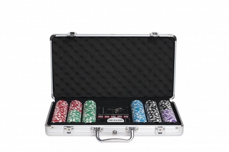 Набор для покера Ultimate на 300 фишек