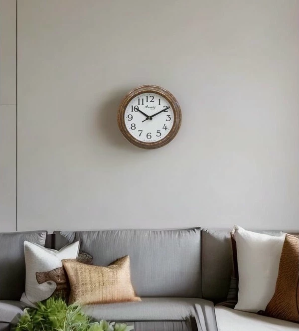 Настенные часы Алмаз С04