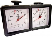 Часы шахматные кварцевые