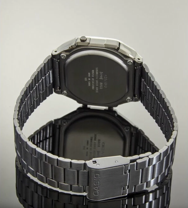 Наручные часы a168wgg-1b